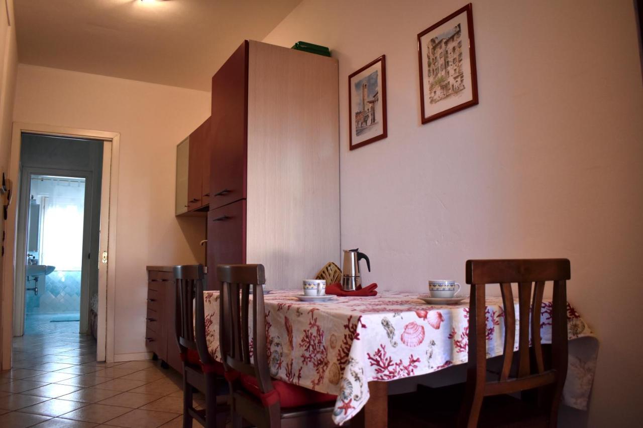 Appartamenti Villa Lina Desenzano del Garda Extérieur photo