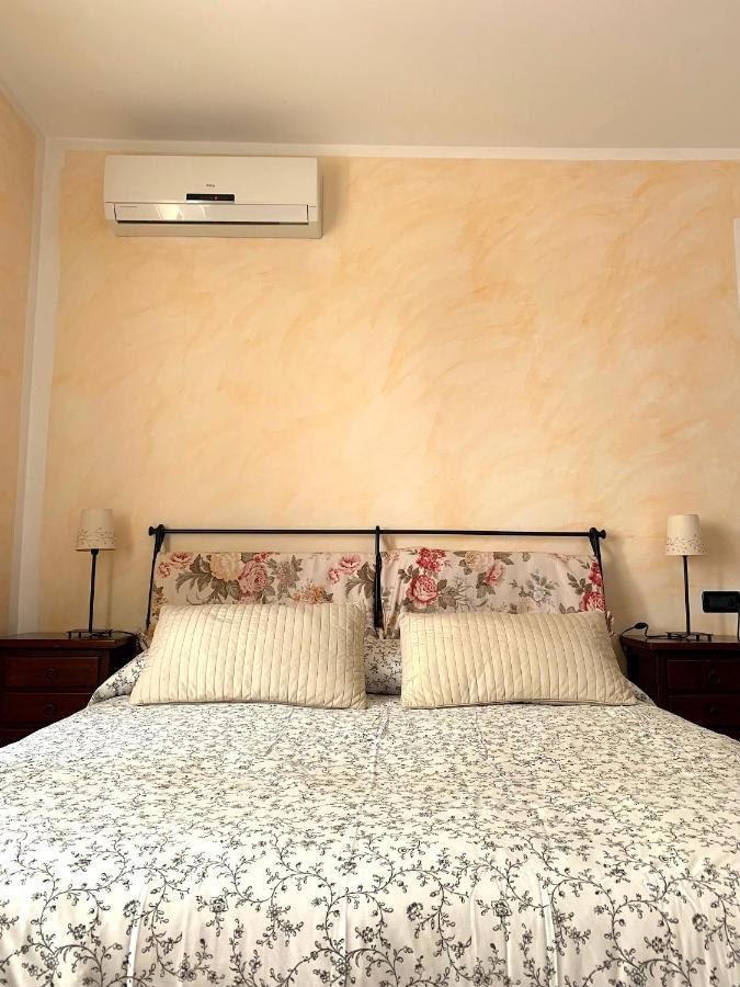 Appartamenti Villa Lina Desenzano del Garda Extérieur photo