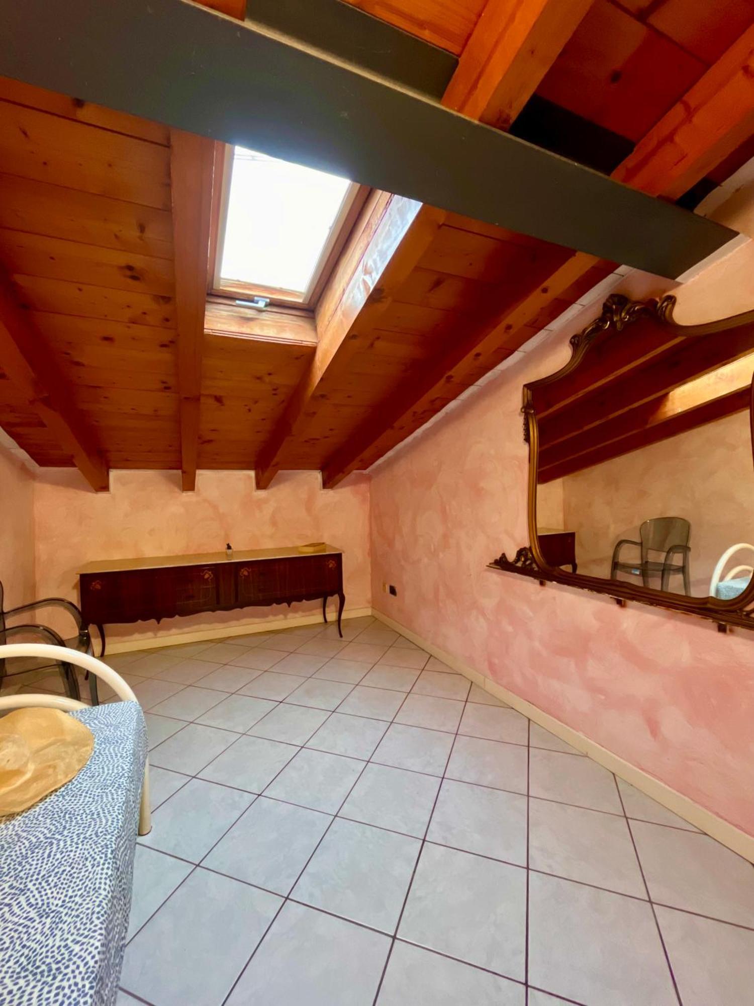 Appartamenti Villa Lina Desenzano del Garda Extérieur photo