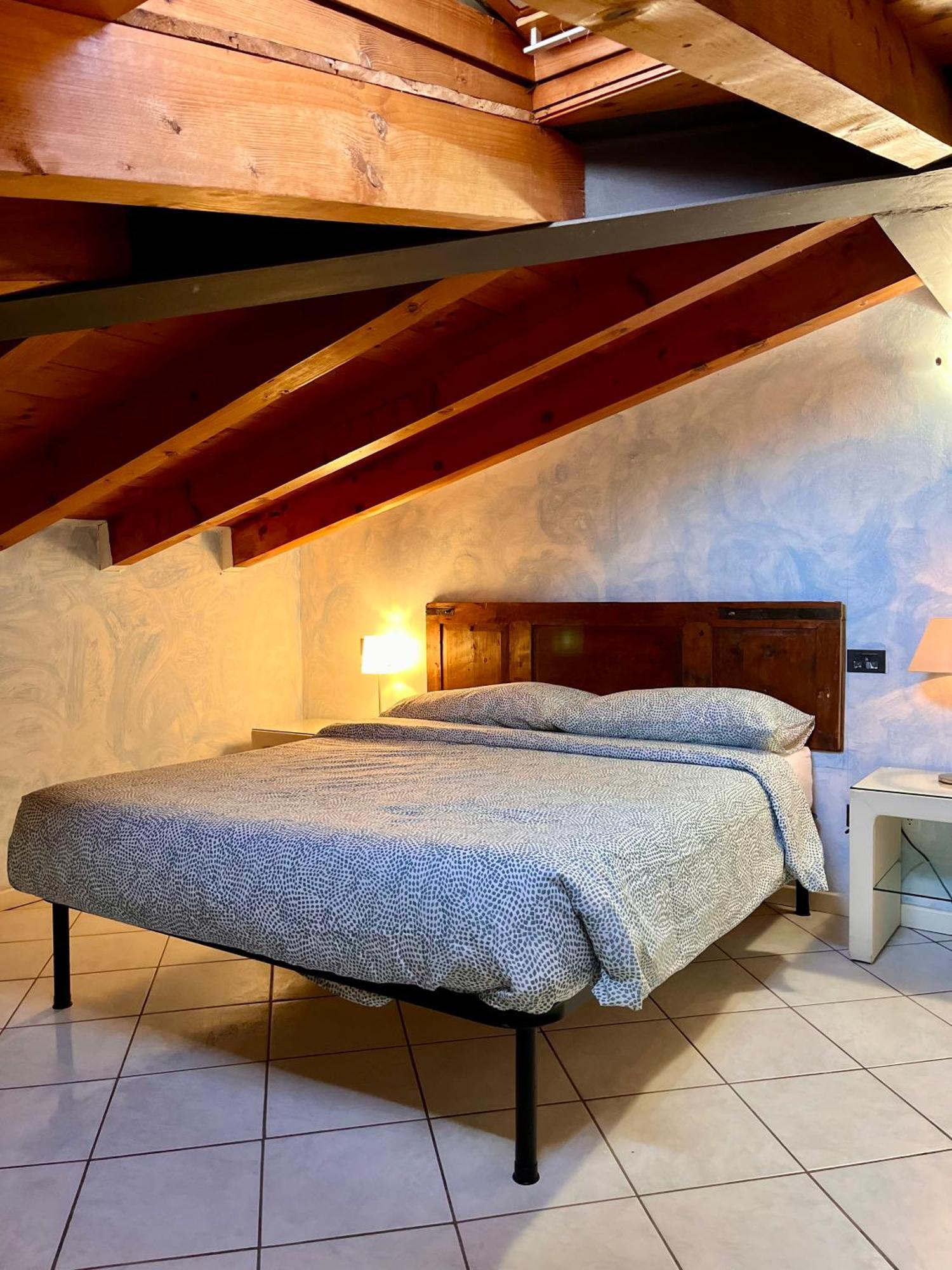 Appartamenti Villa Lina Desenzano del Garda Extérieur photo